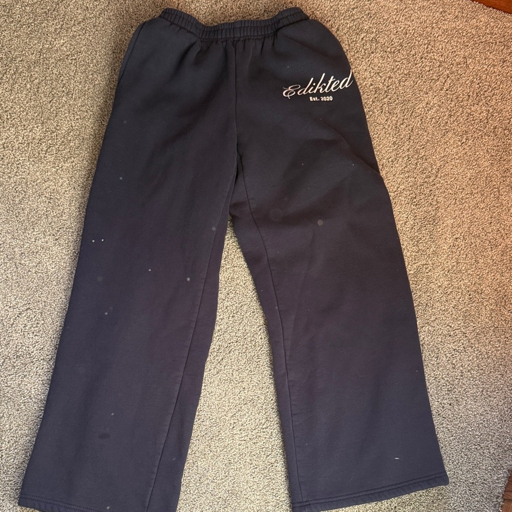 Edikted Navy Sweatpants